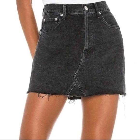 AGOLDE Quinn High Rise Raw Hem Button Fly Black Denim Mini Skirt, Size 26 - Picture 1 of 10
